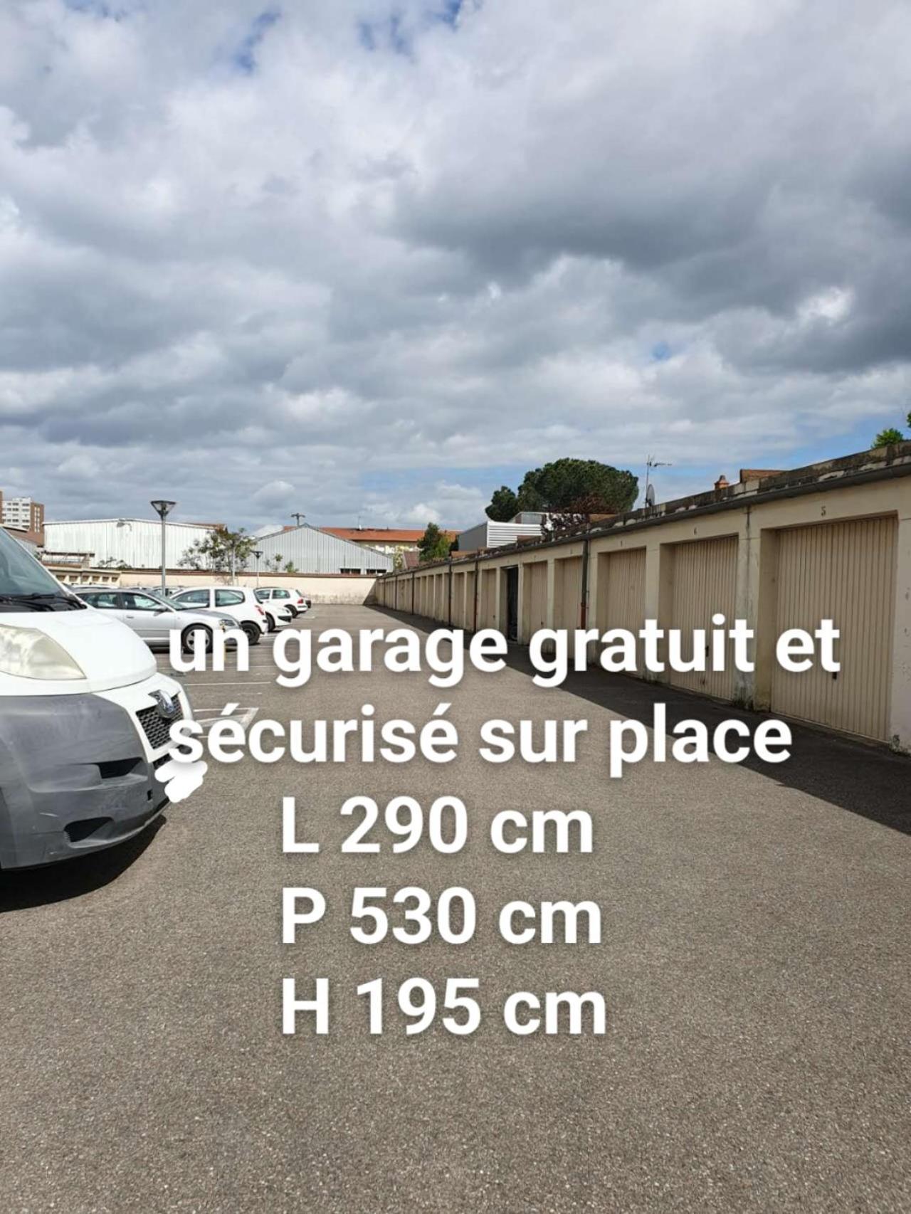 Medipole T2 Avec Un Garage Gratuit Sur Place, 16Min A Centre Ville Lyon En Metro A Villeurbanne Luaran gambar