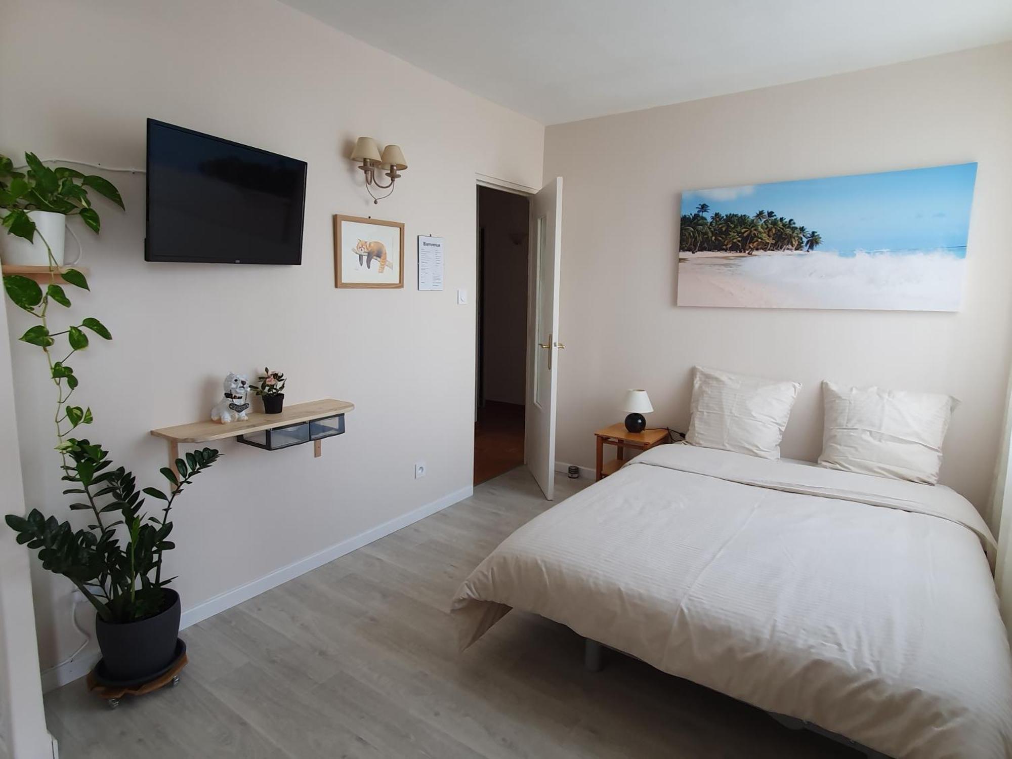 Medipole T2 Avec Un Garage Gratuit Sur Place, 16Min A Centre Ville Lyon En Metro A Villeurbanne Luaran gambar
