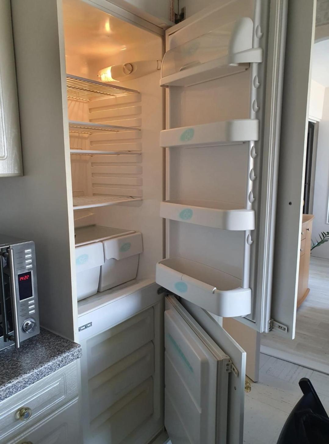 Medipole T2 Avec Un Garage Gratuit Sur Place, 16Min A Centre Ville Lyon En Metro A Villeurbanne Luaran gambar
